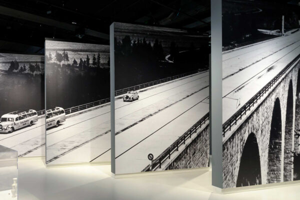 naadloosbehang_collonade_2 naadloosbehang_collonade_2